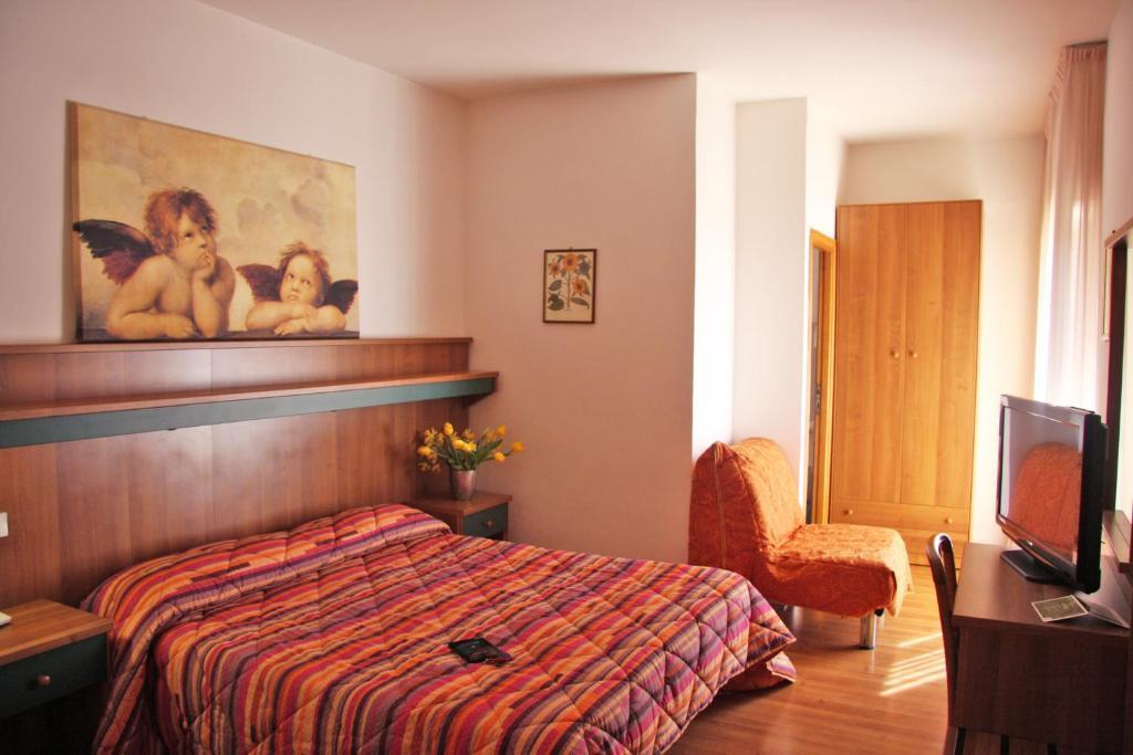Hotel Los Angeles Ассизи Номер фото